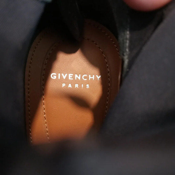 Givenchy Paris Black Suede Leather Ankle Stiletto Pointy Toe Boots sz 38, NEW - Picture 2 of 9